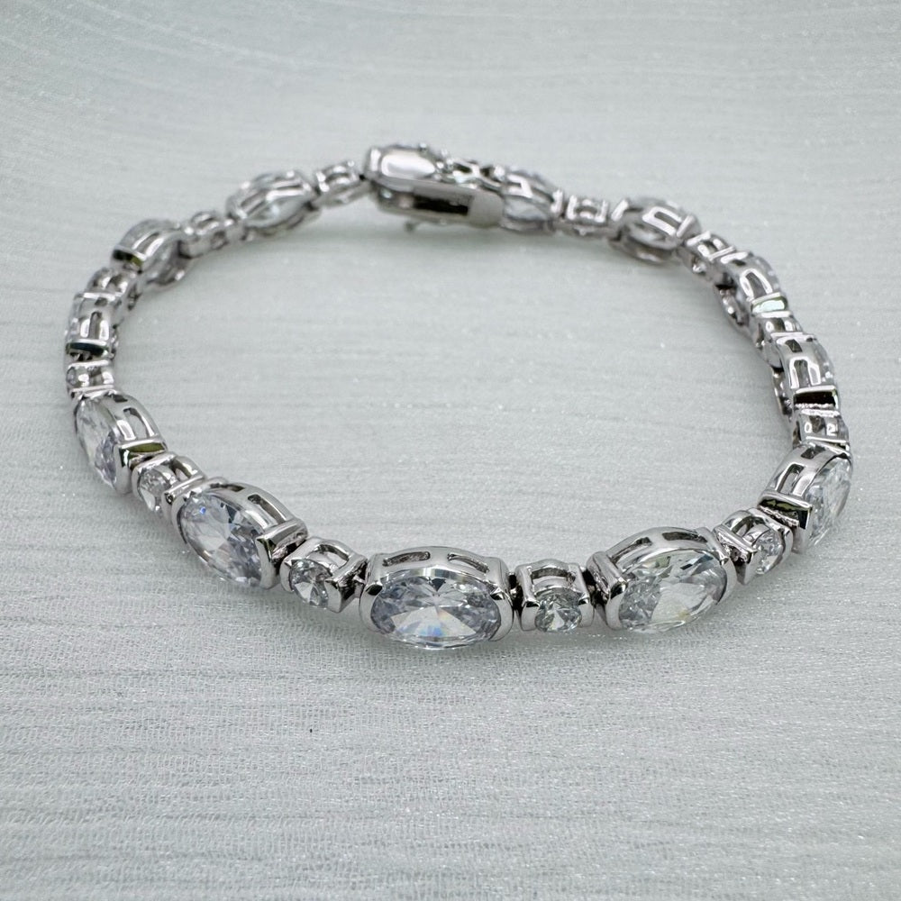 S925 Oval Bezel Crystal Tennis Bracelet