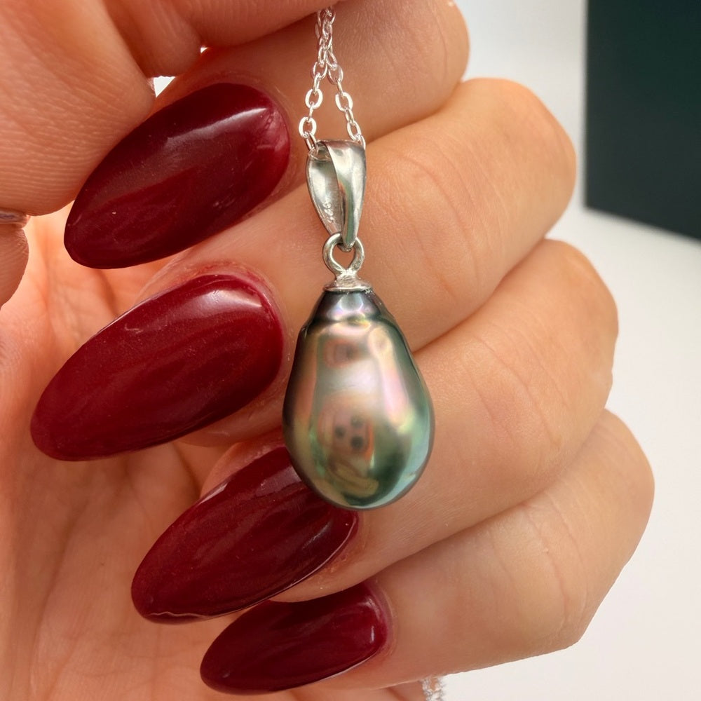 Handmade Tahitian Pearl Necklace (#8)