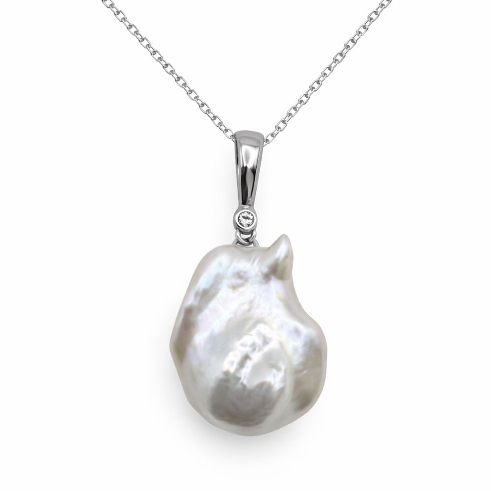Freshwater Pearl Pendant 15mm x 19.5mm