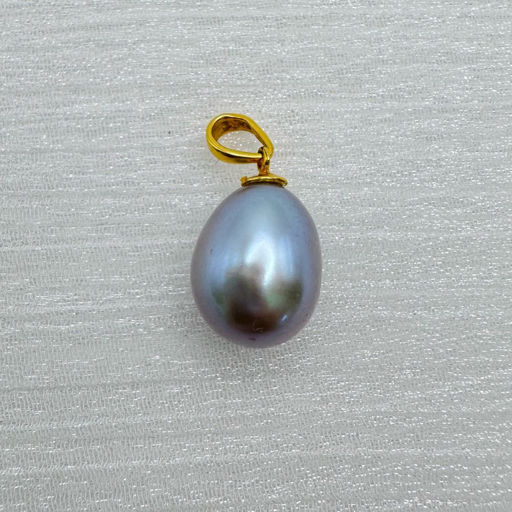 Solid Gold Freshwater Pearl Pendant