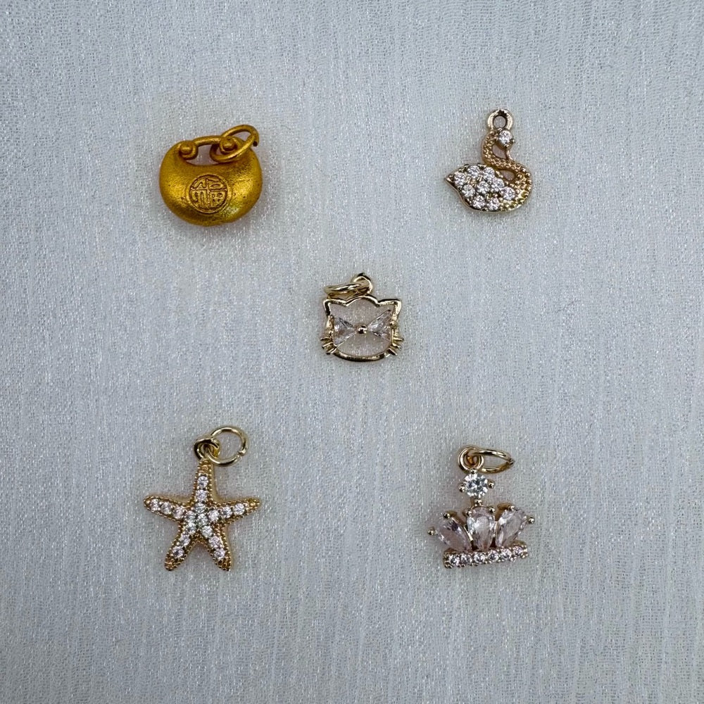 Mixed Charms Gold