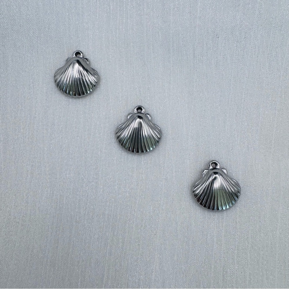 Shell Charm Silver Stainless Steel