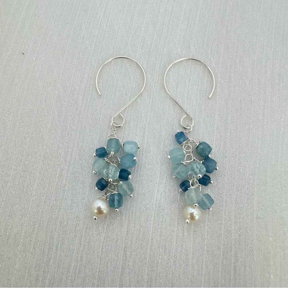Santa Marie Aquamarine and Freshwater Pearl Hoops (HP6032)