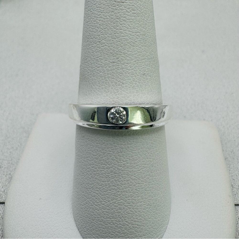 0.1 CT Moissanite Ring