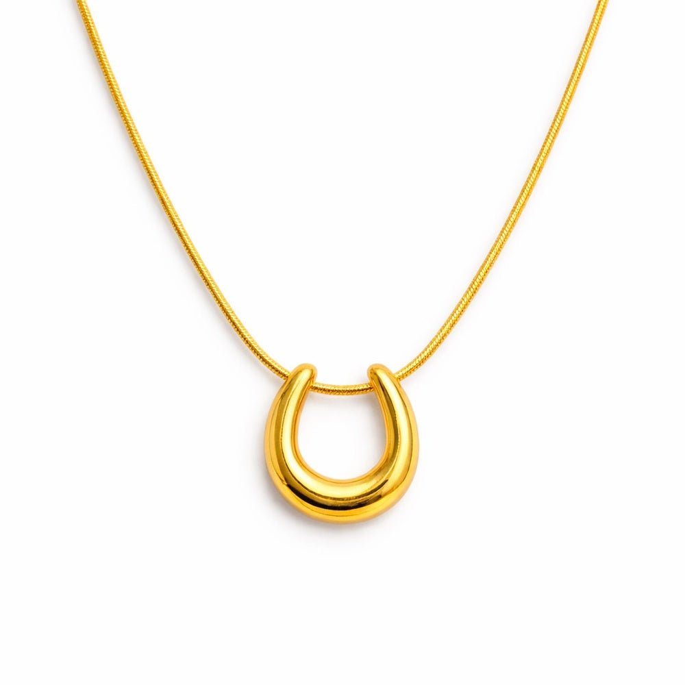 Gold Horse Shoe Necklace