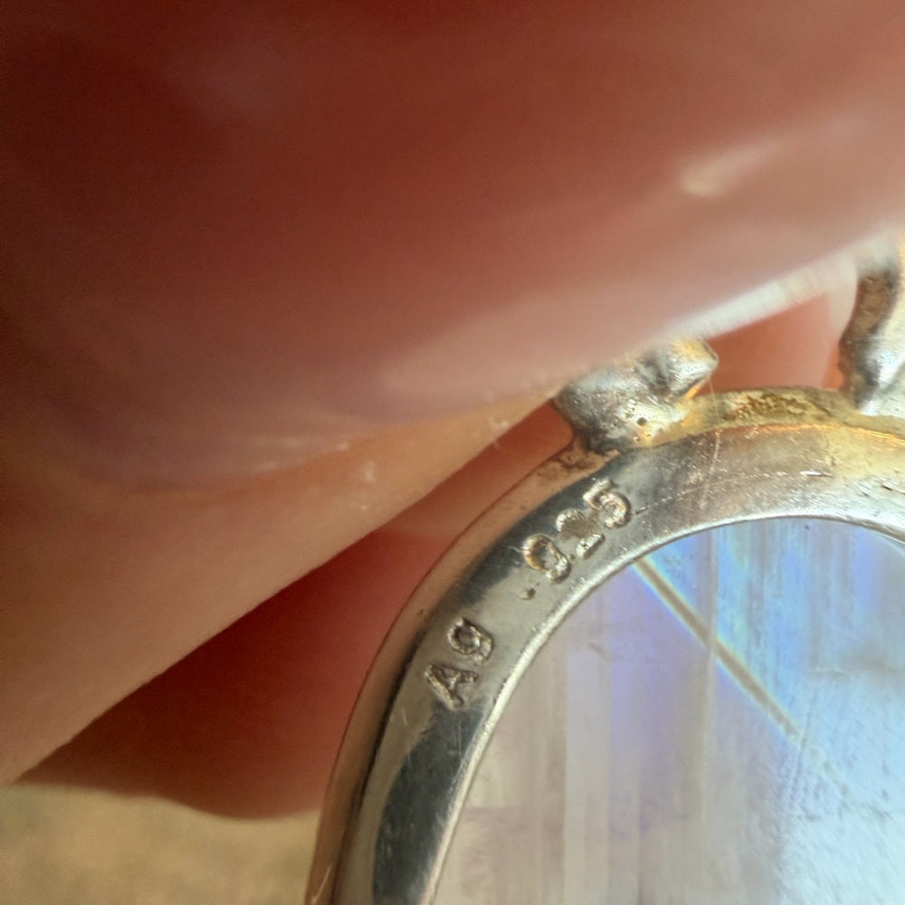 Rainbow Moonstone Oval Pendant M8