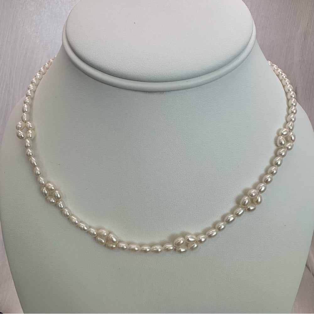 Flower Freshwater Pearl Necklace