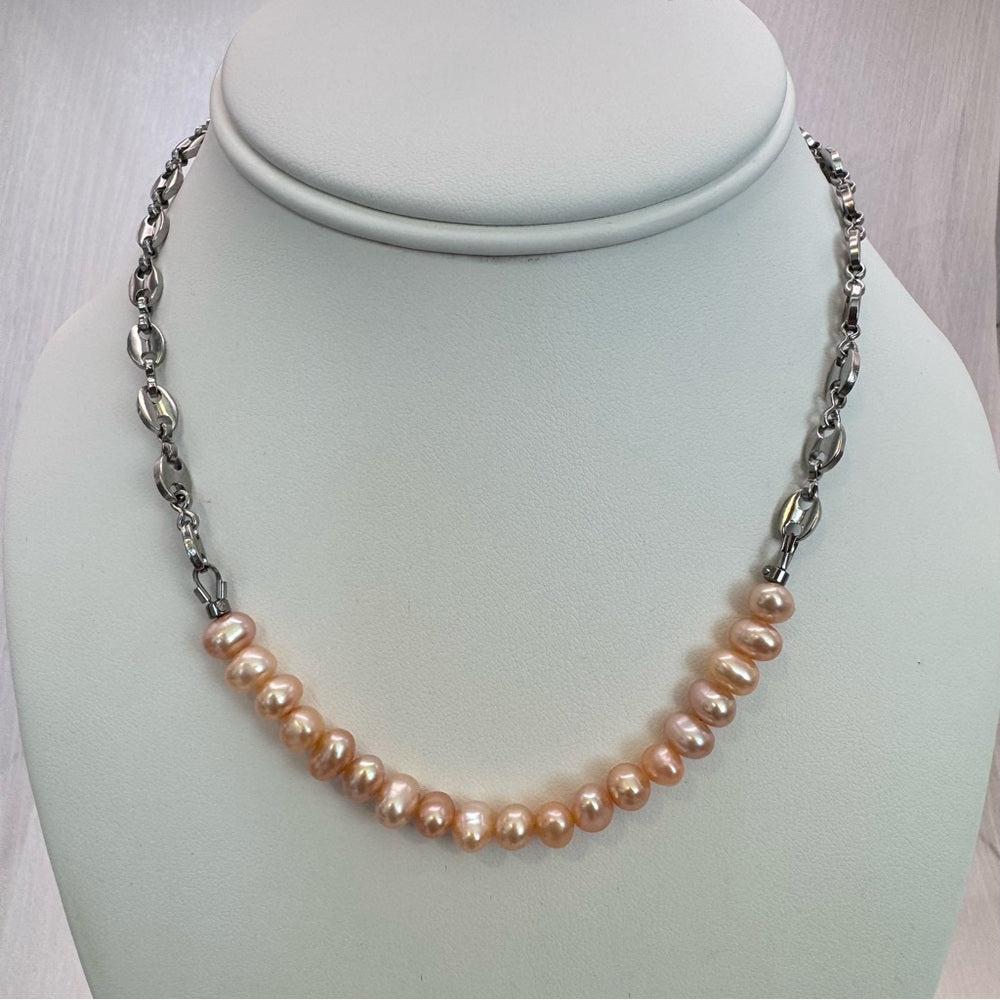 Freshwater Pearl with Gucci Mariner Chain