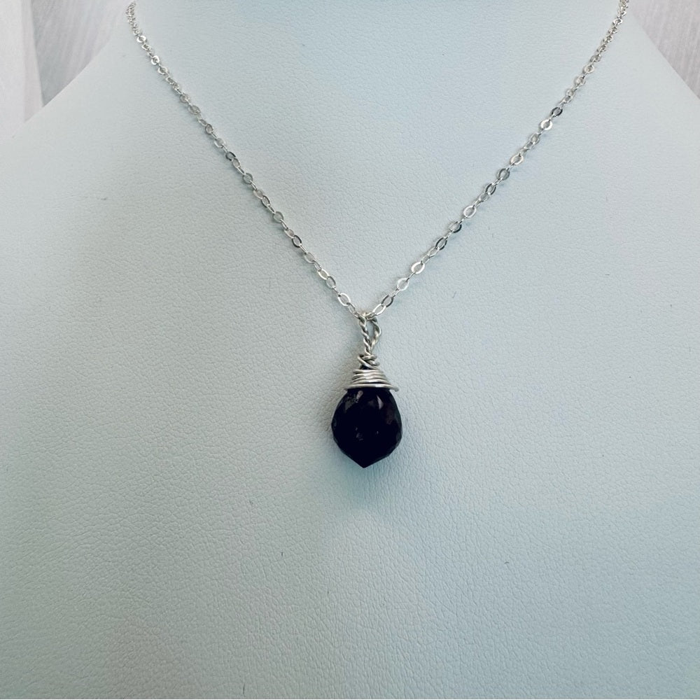 Sapphire Necklace (N2007)
