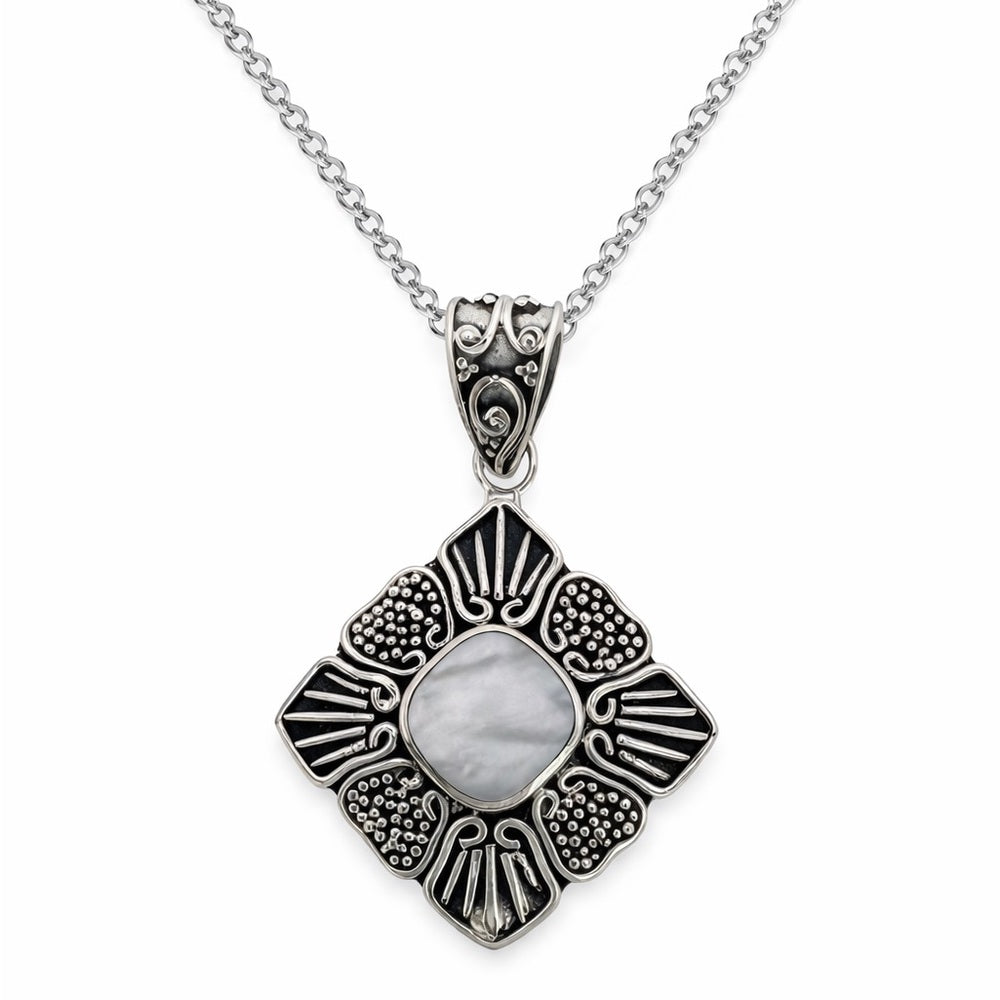 Mother of Pearl Flower Pendant