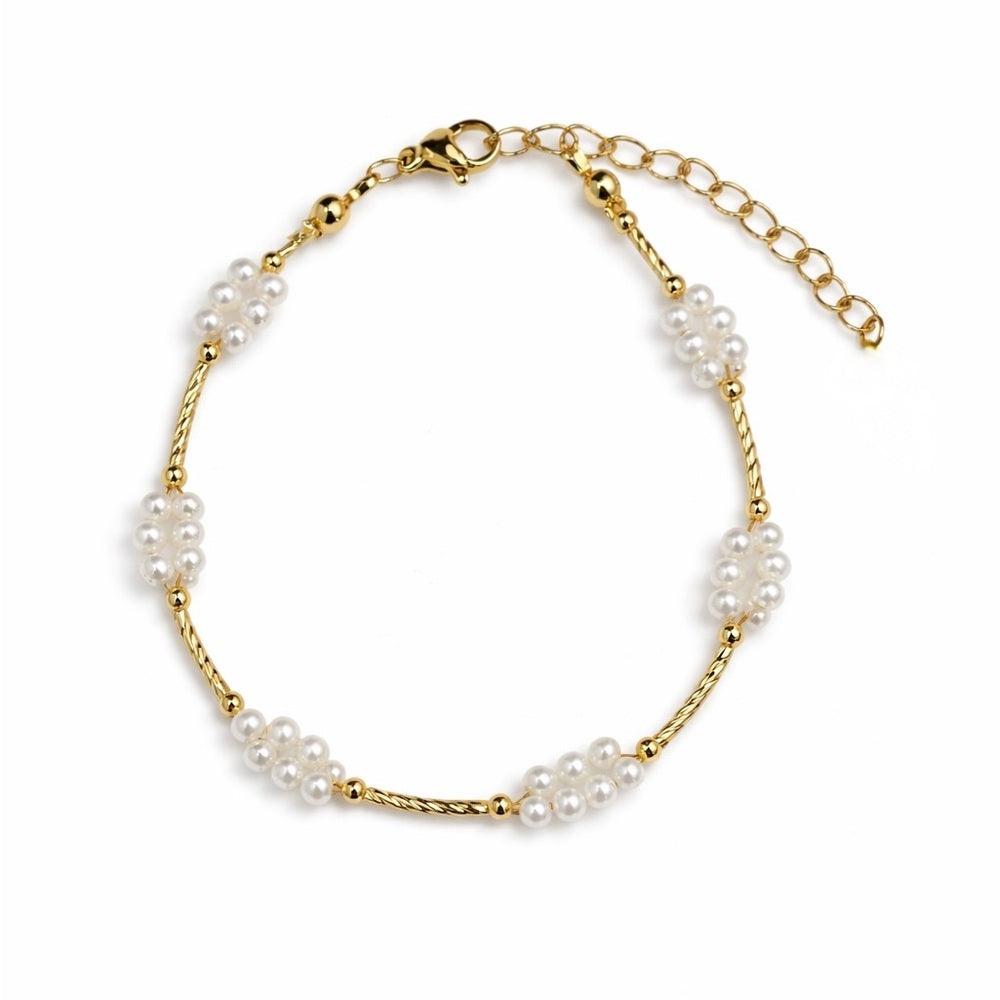 Dainty Pearl Cluster Gold Bracelet