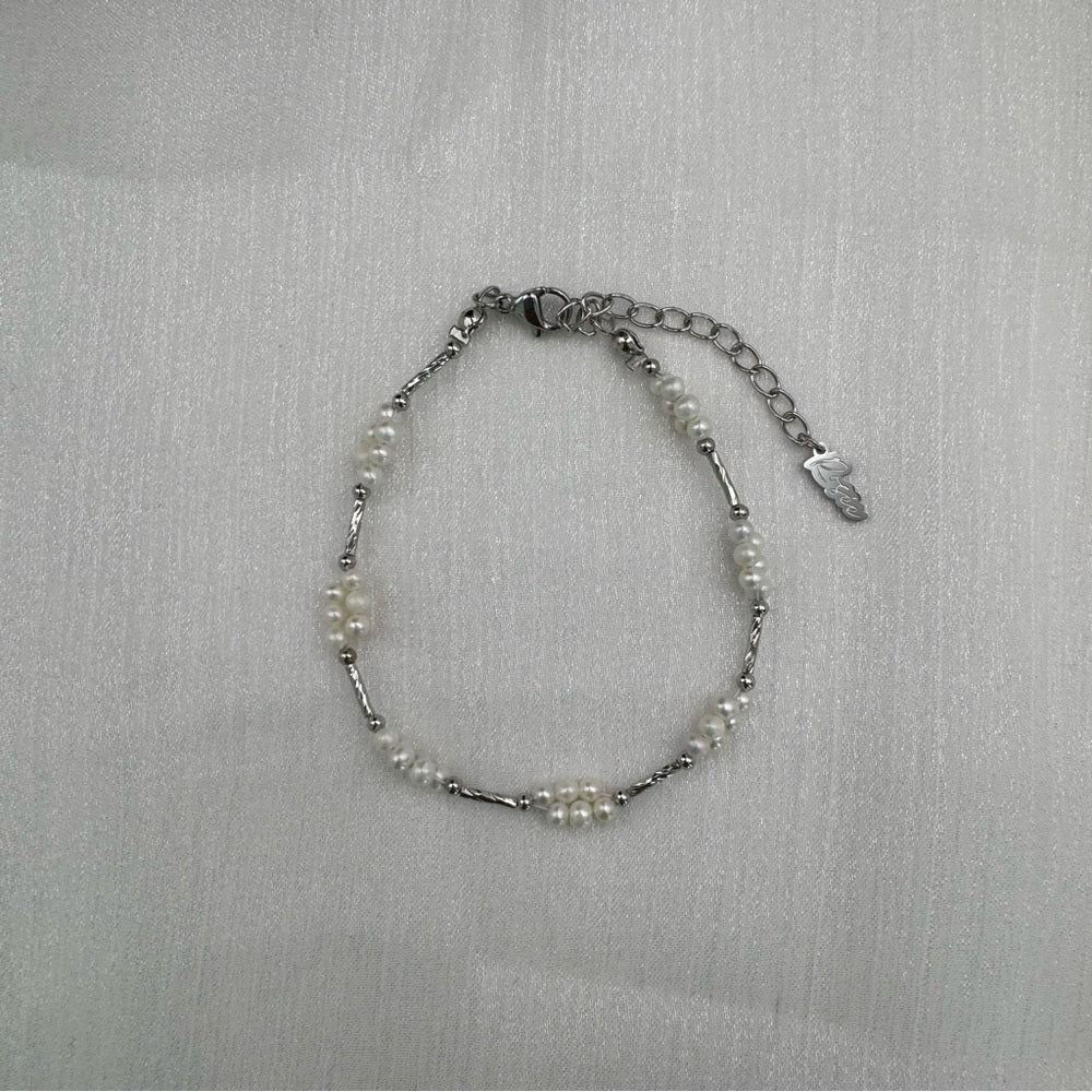 Dainty Pearl Cluster Silver Bracelet