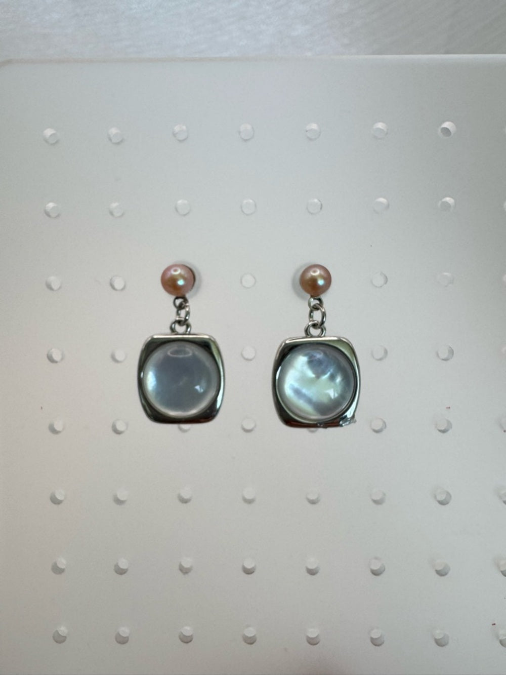 Freshwater Pearl & Mother of Pearl Dangle Stud Earrings