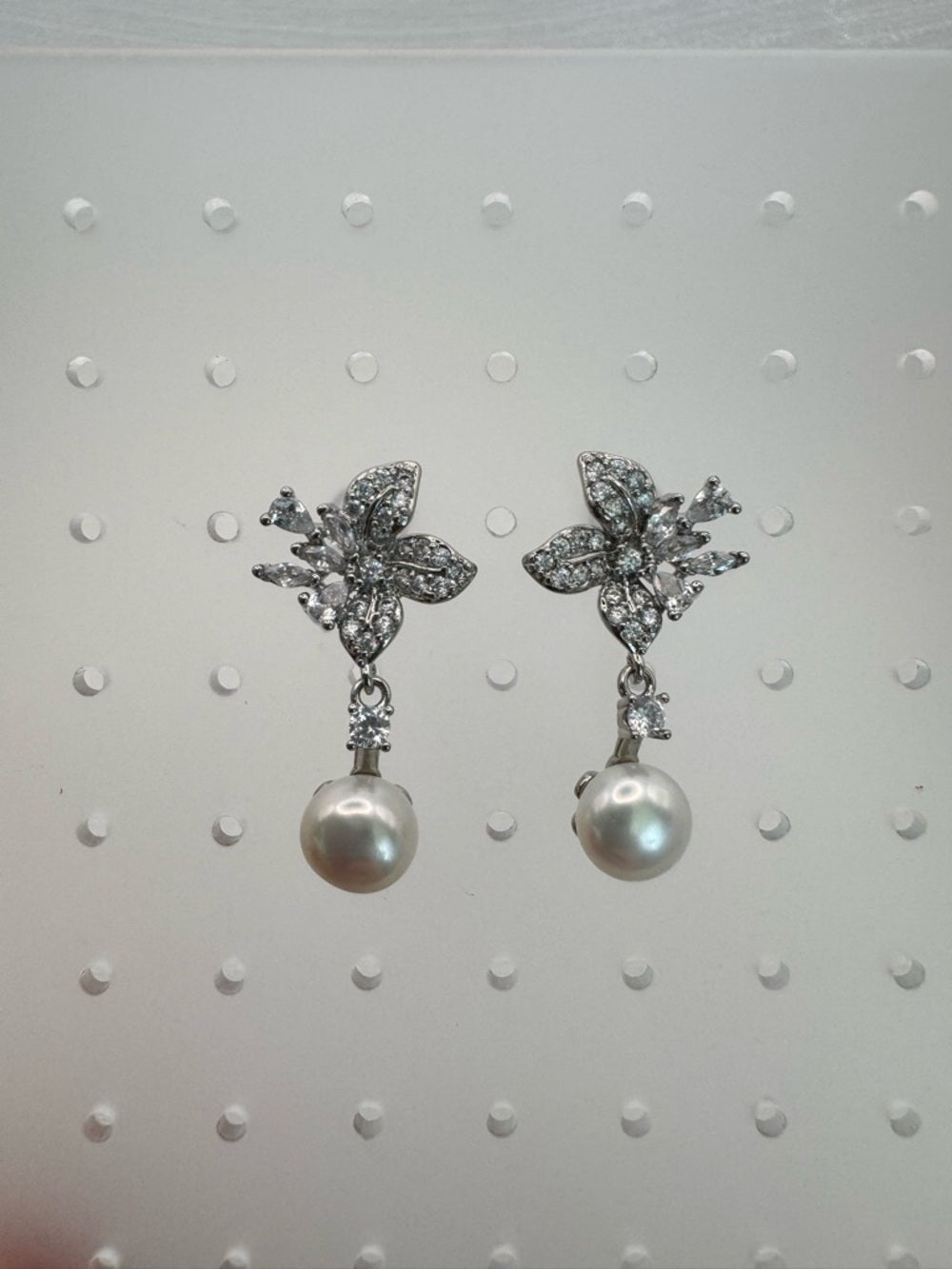 Freshwater Pearl & Crystal Flower Dangle Stud Earrings