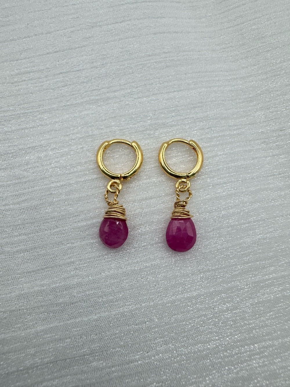 HG003 Pink Amethyst Huggies