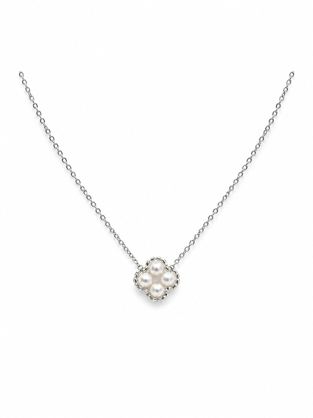 Freshwater Pearl Clover Necklace