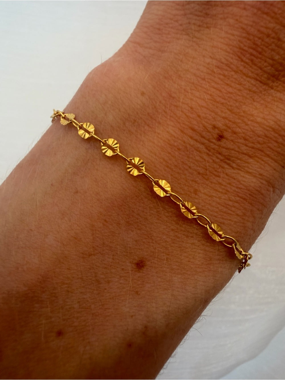 2.2mm Gold Sparkle Disc Link Custom Bracelet