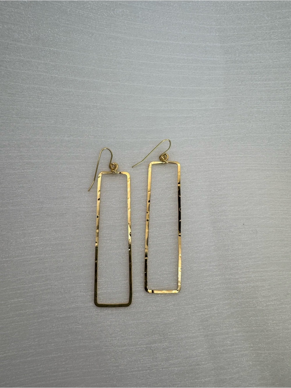 Stele Dangles