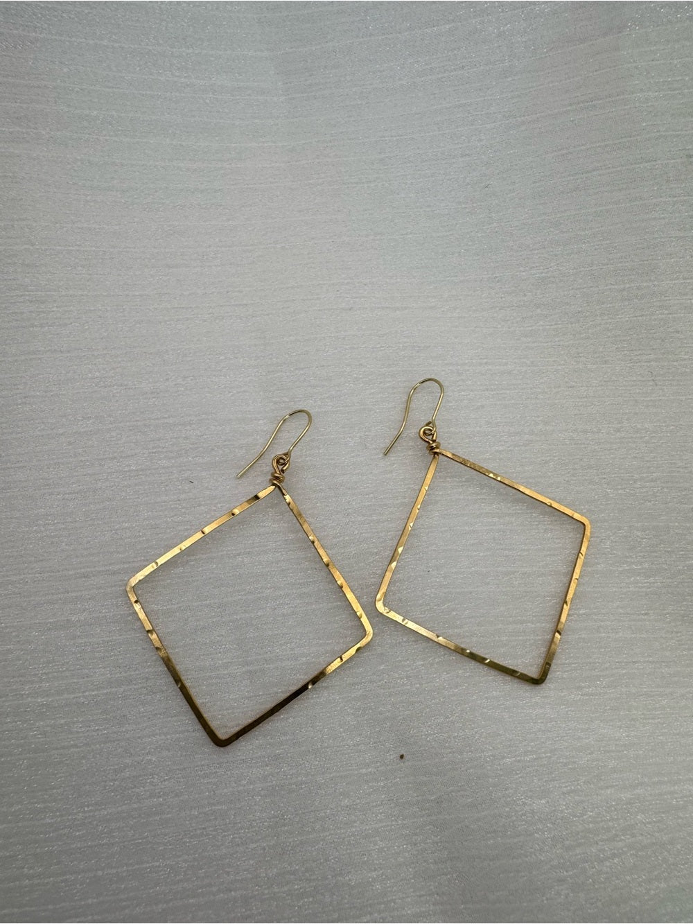 Quadra Dangles
