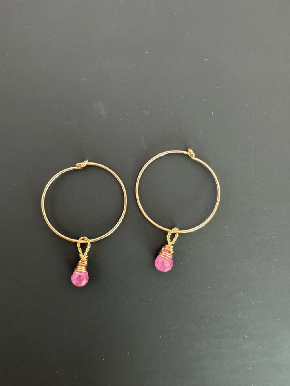 HP83772 Pink Sapphire Gold Hoops