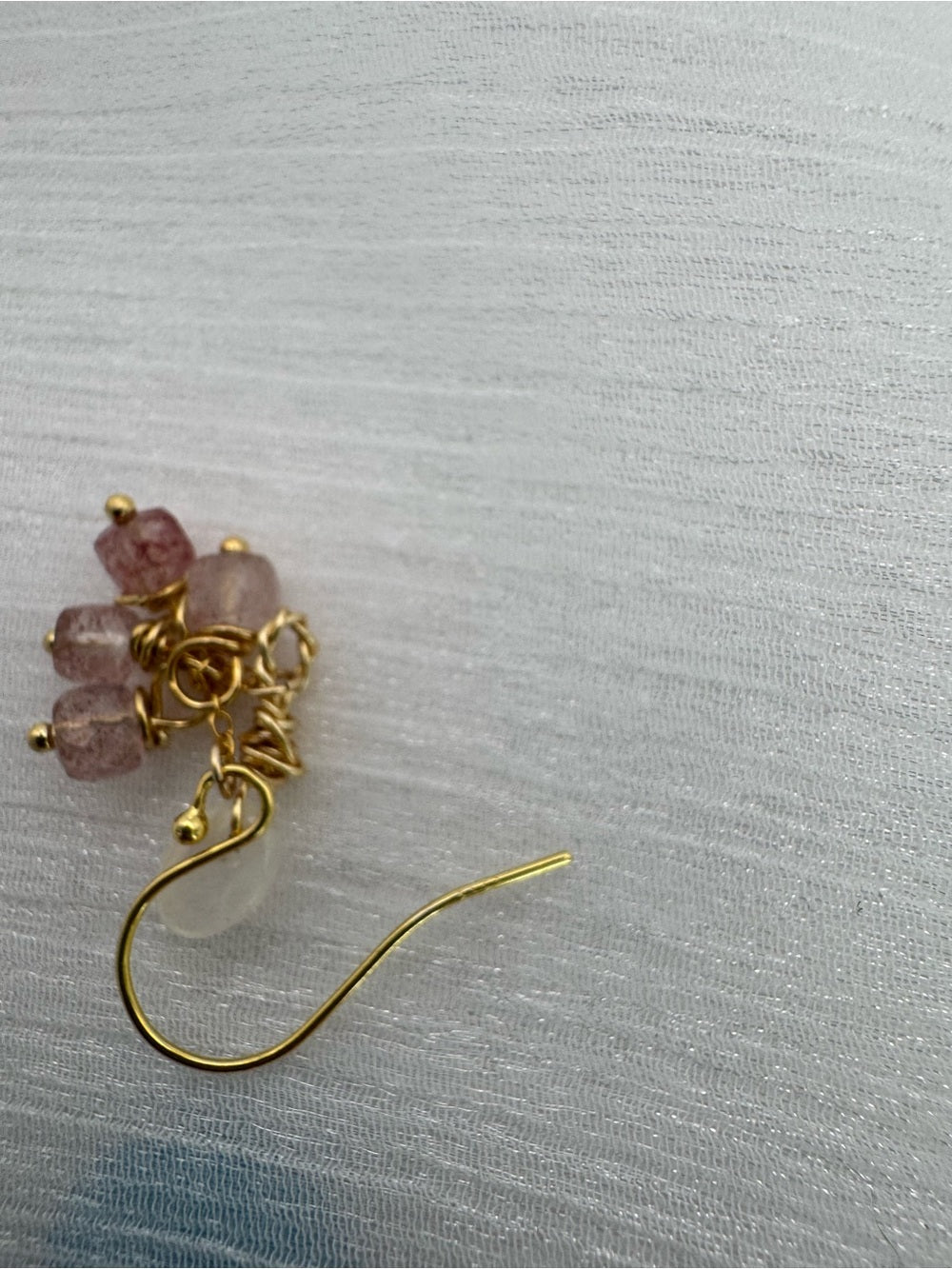 HK5007 Moonstone and Strawberry Quartz Gold Earrings