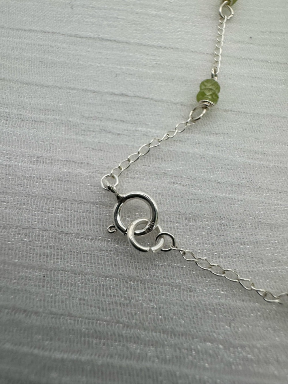 B050 Peridot Silver Bracelet