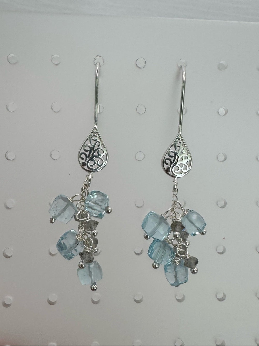 HK2113 Blue Topaz Vintage Hook Earrings