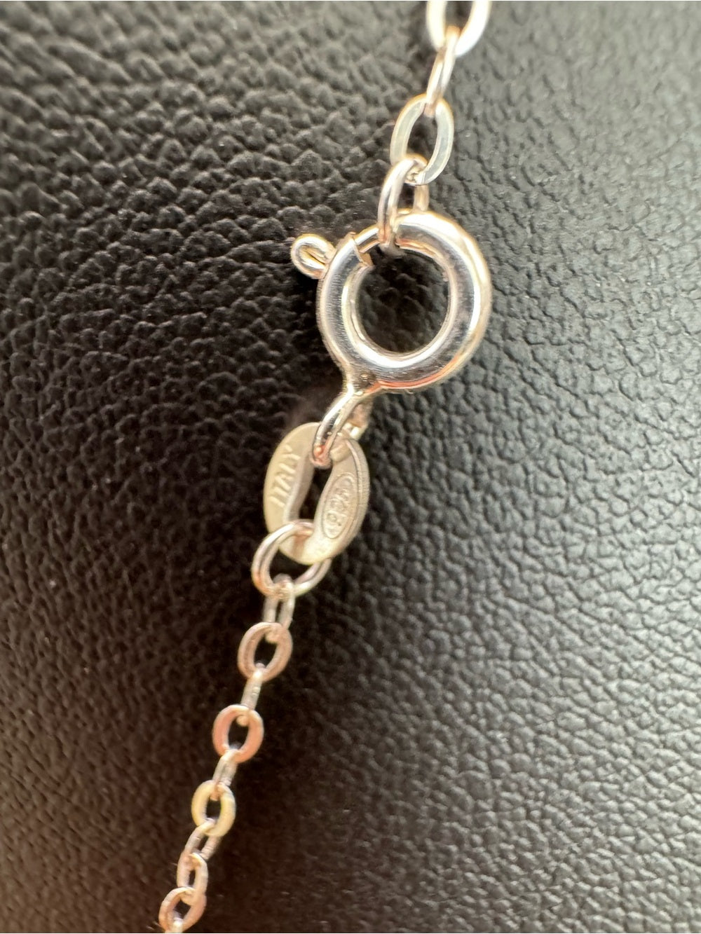 N033 Peridot Lariat Necklace