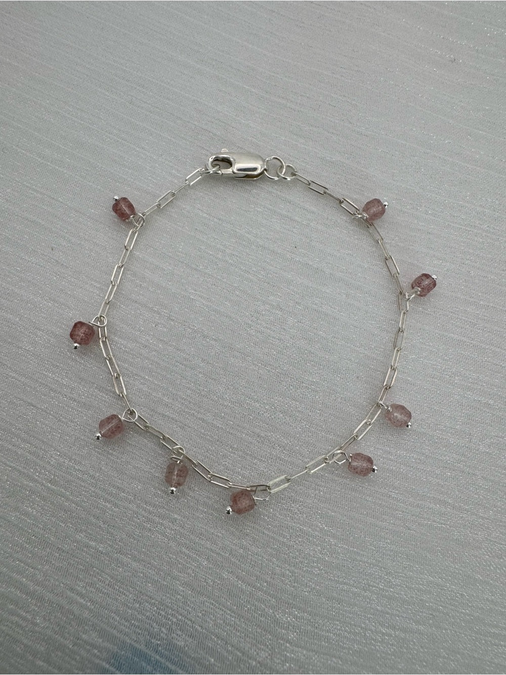 B078 Strawberry Quartz Paperclip Bracelet