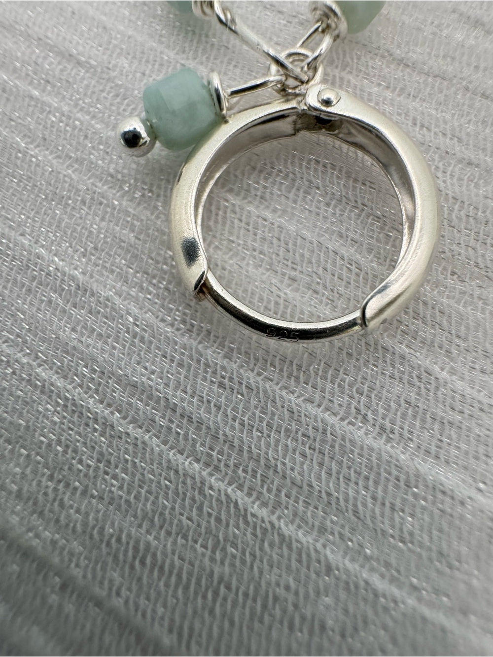 HG00200 Larimar Silver Huggies