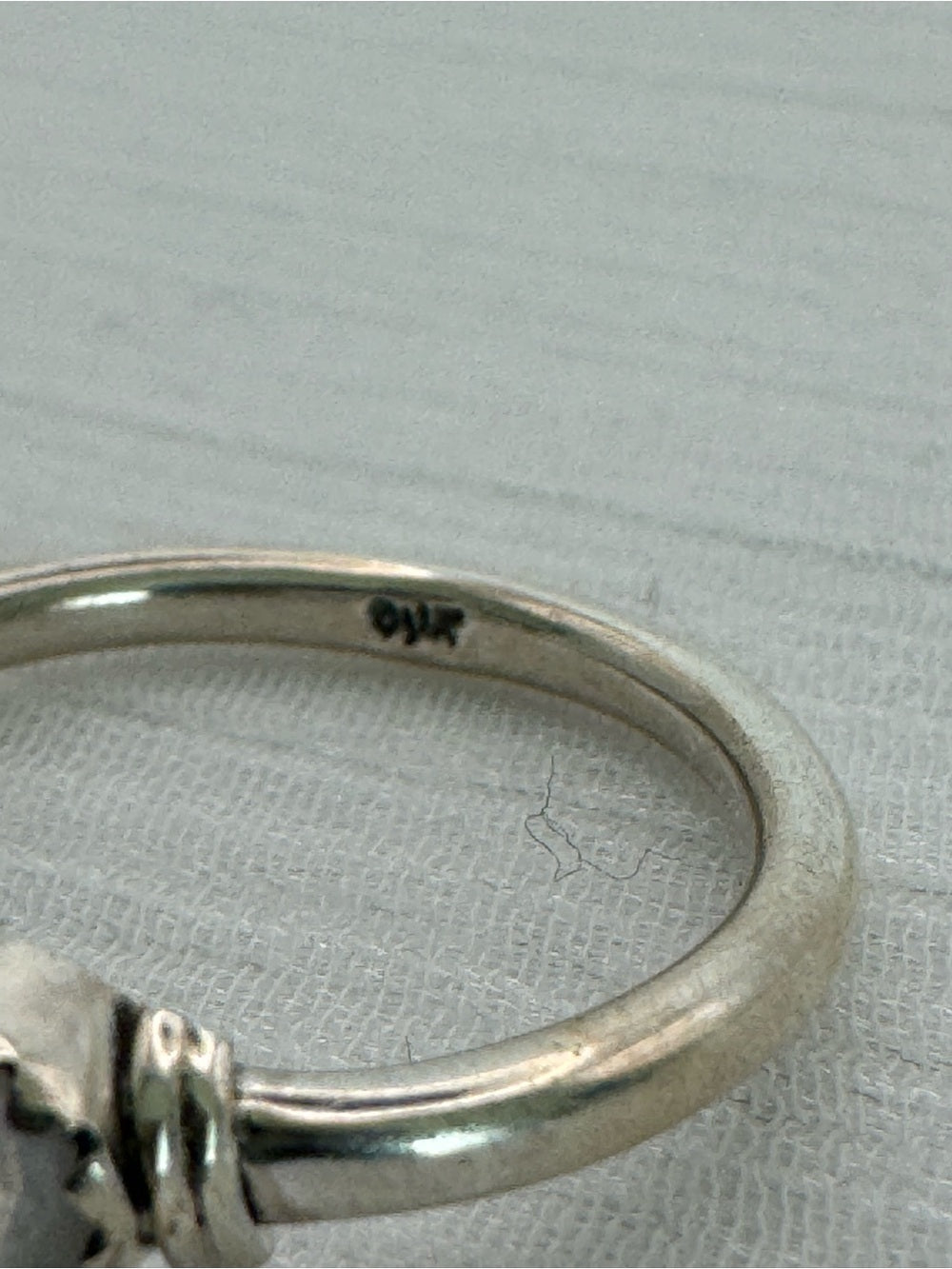 Labradorite East West Legacy Ring