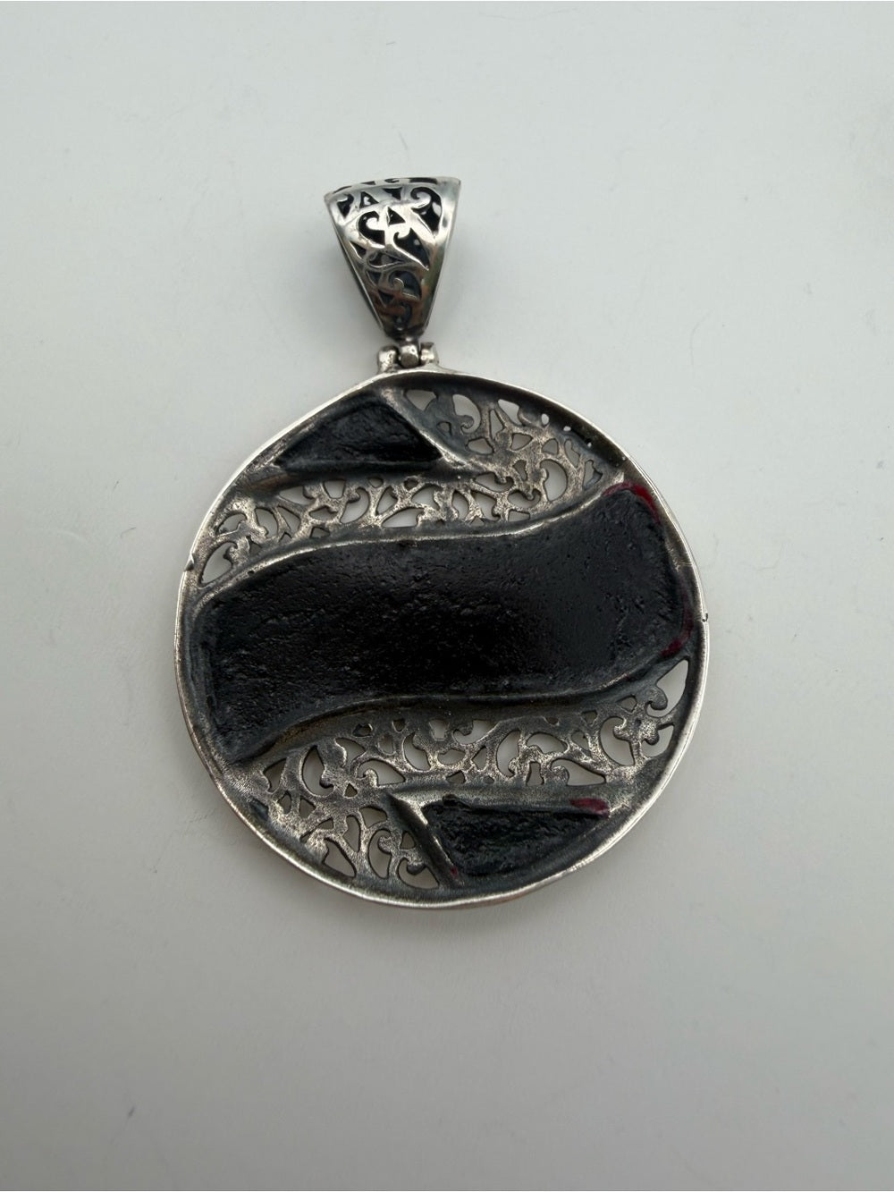Labradorite Wavy Circular Pendant