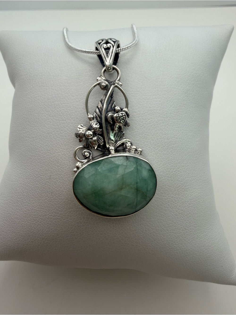 Freeform Emerald Floral Oval Pendant
