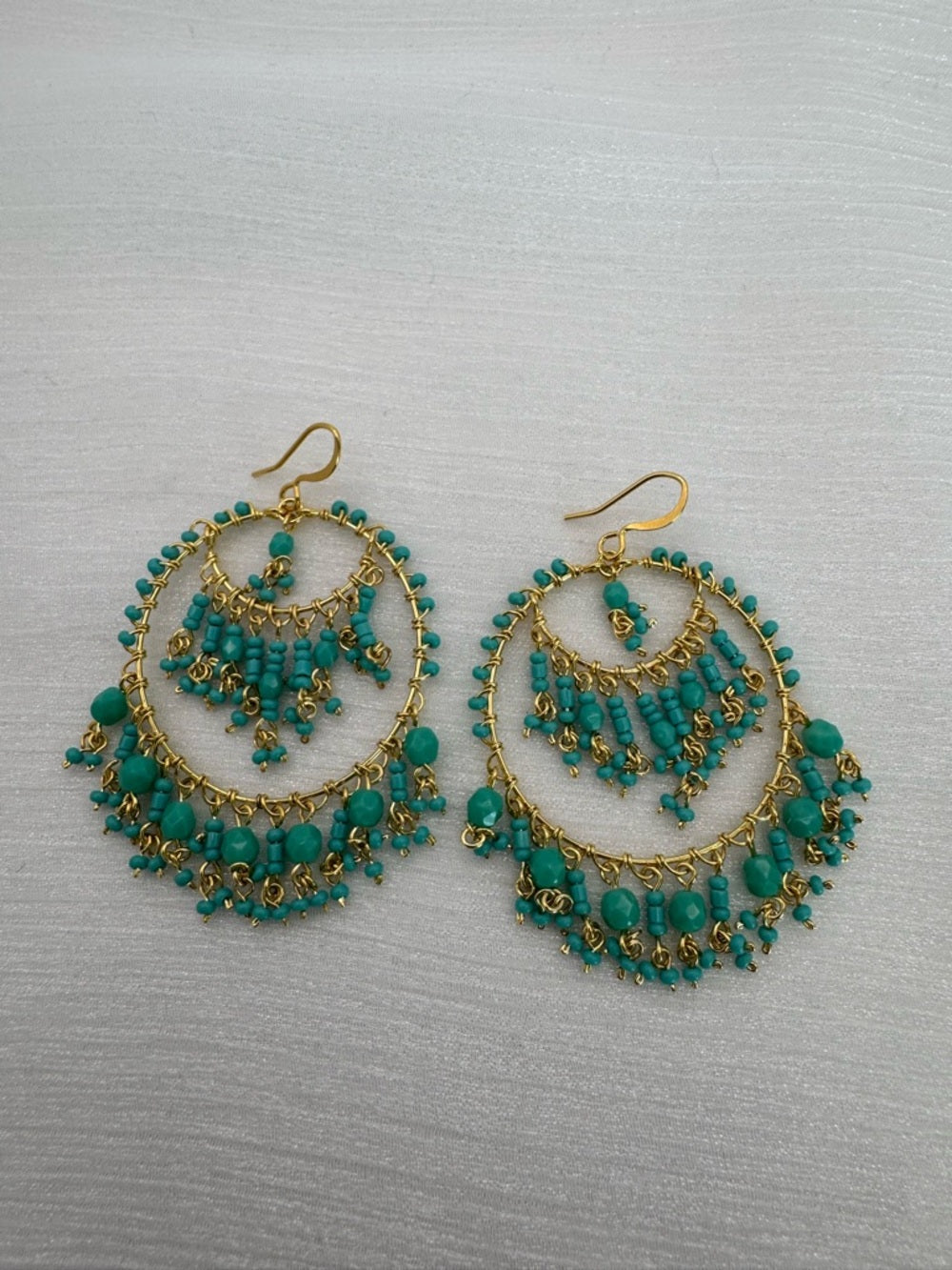 Mallorca Crest Chandelier Earrings