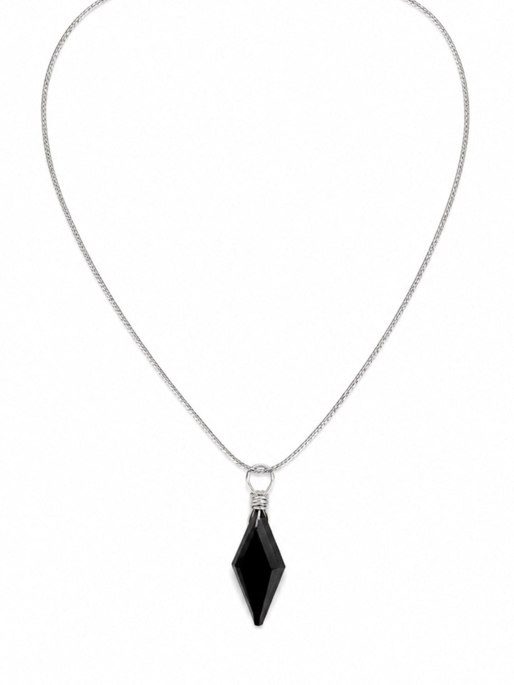N084 Black Onyx Diamond Shaped Silver Necklace