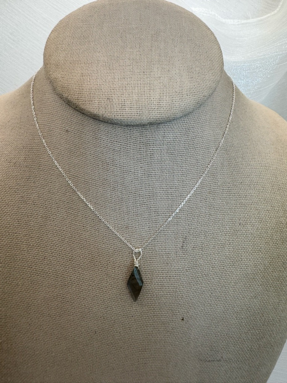 N083 Labradorite Diamond Shaped Silver Necklace