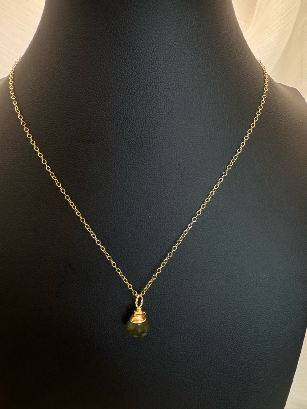 N080 Vesuvianite Gold Necklace