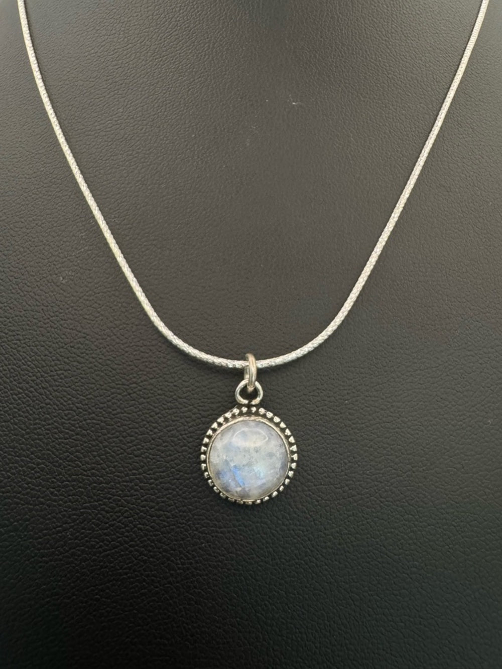 Moonstone Circle Pendant (S925)