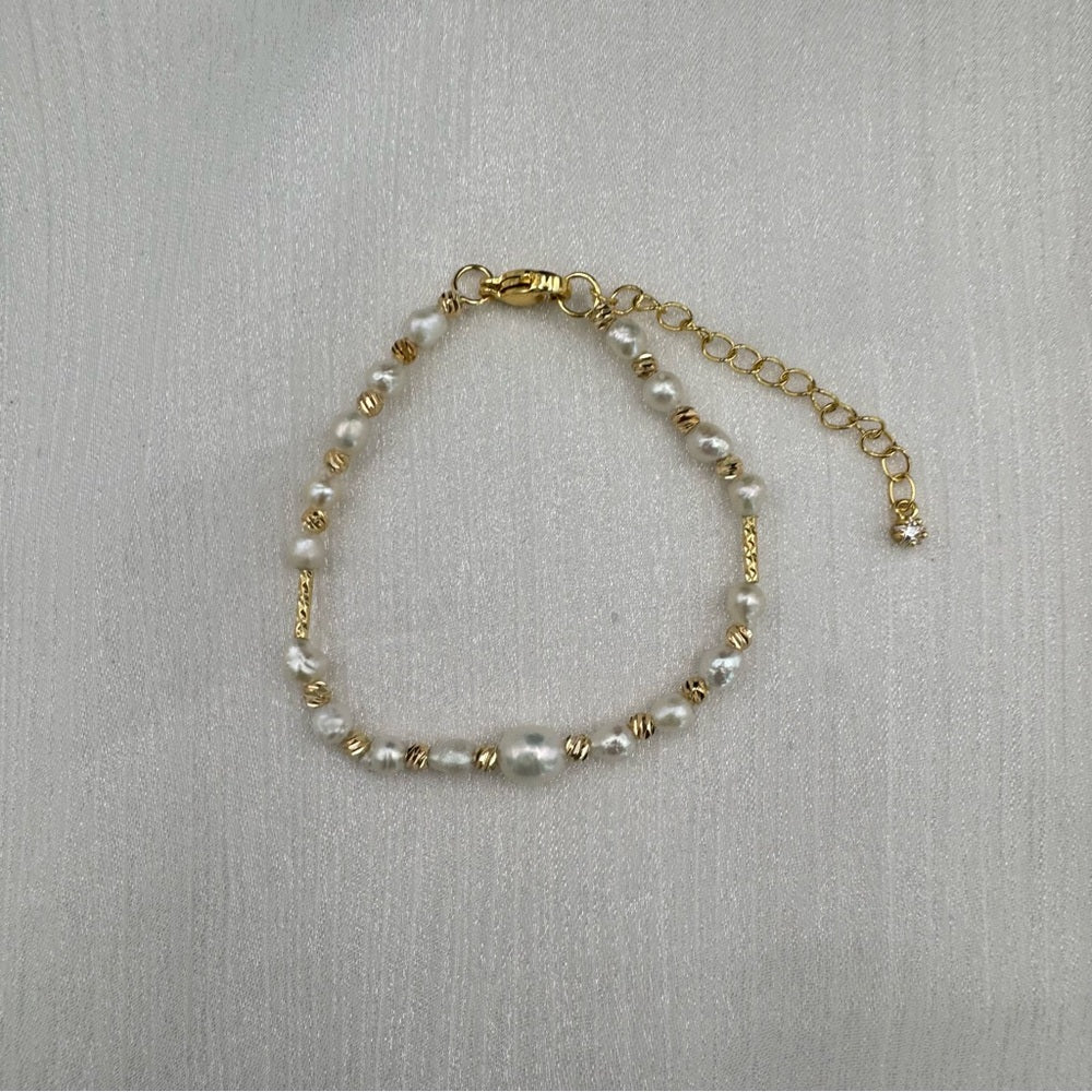 Freshwater Pearl Golden Tide Bracelet