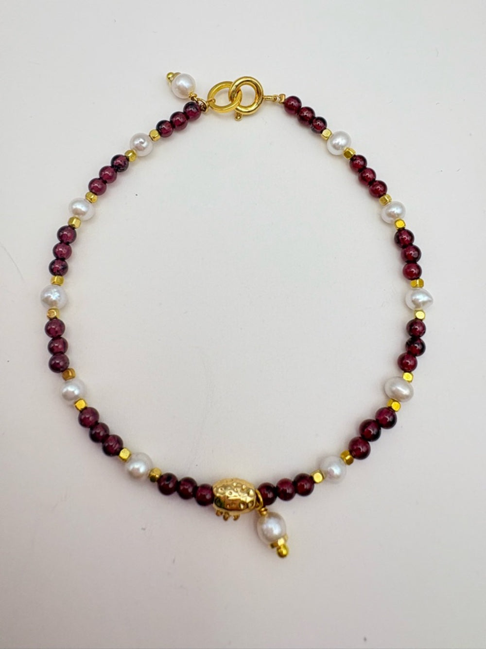 Garnet and Freshwater Pearl Bracelet