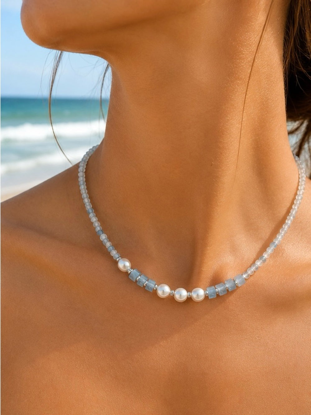 Aquamarine and Freshwater Pearl Gemstone Necklace (4a)