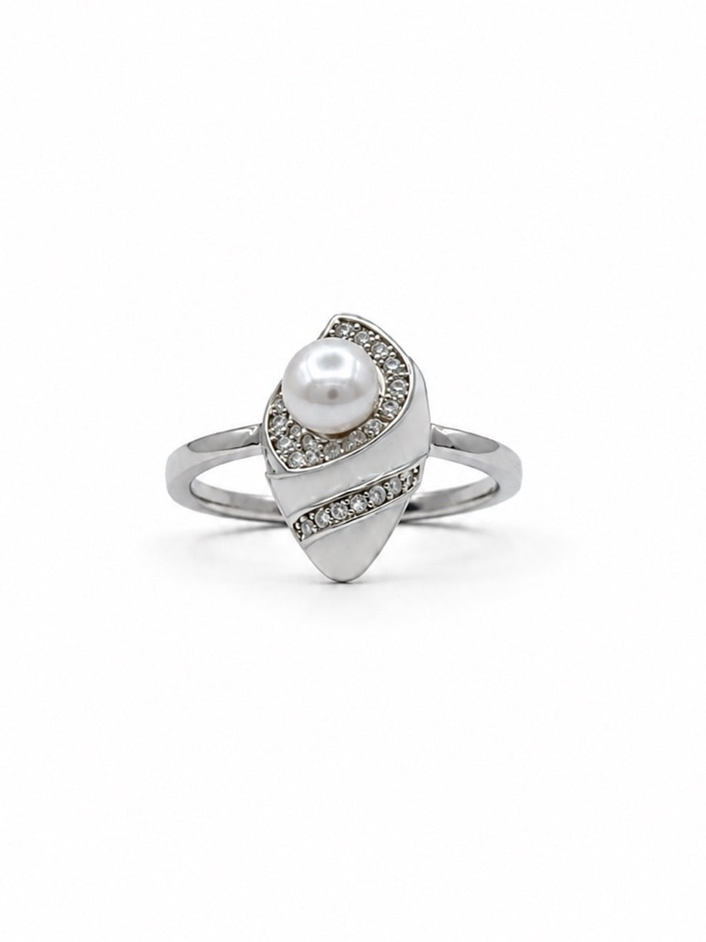 Freshwater Pearl Pavé Shell Ring