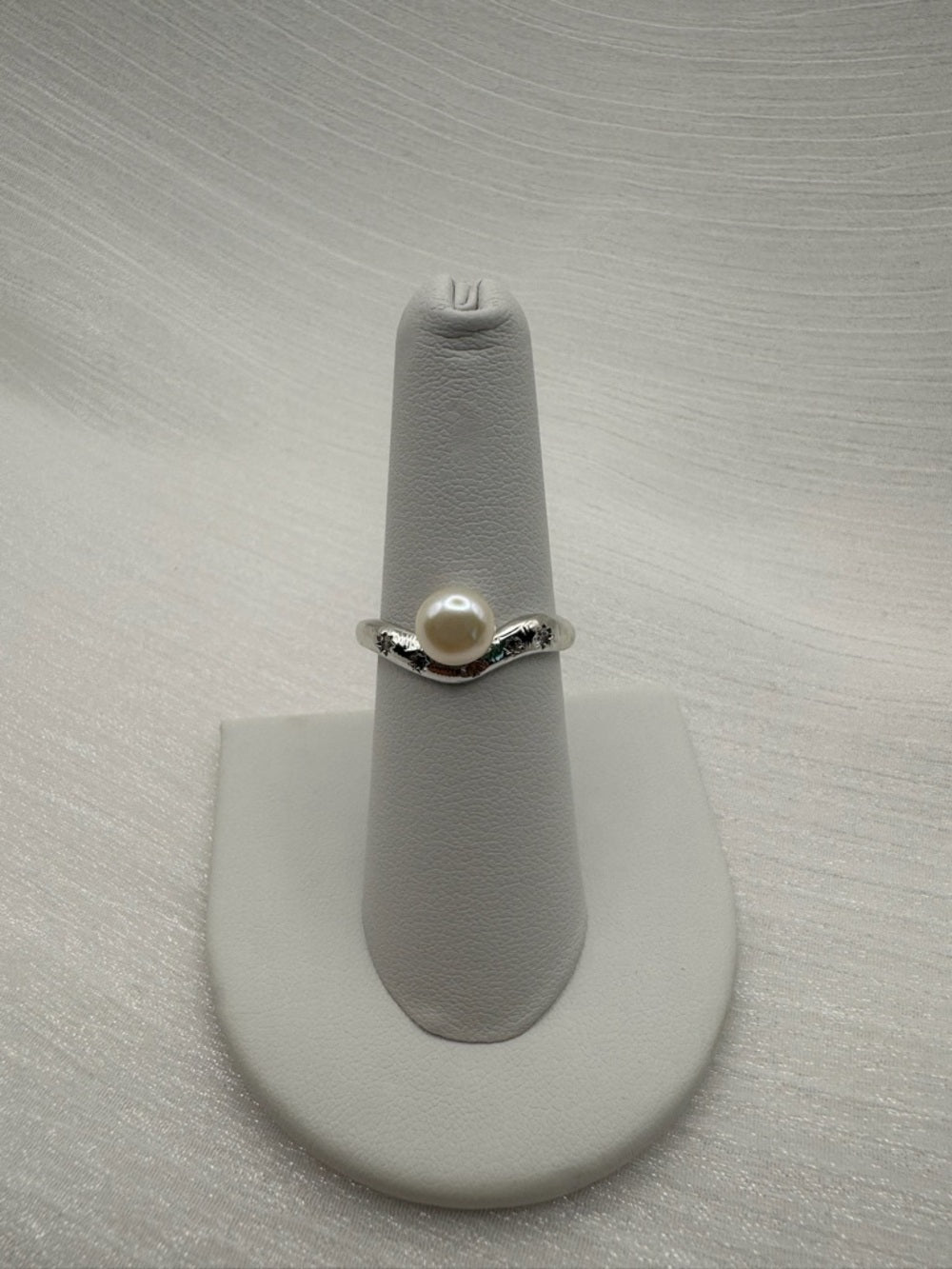 Floating Freshwater Pearl Star Ring