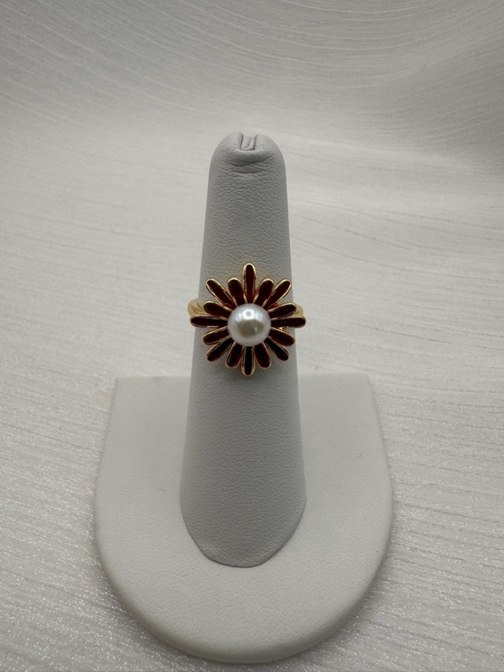 Freshwater Pearl Red Daisy Ring