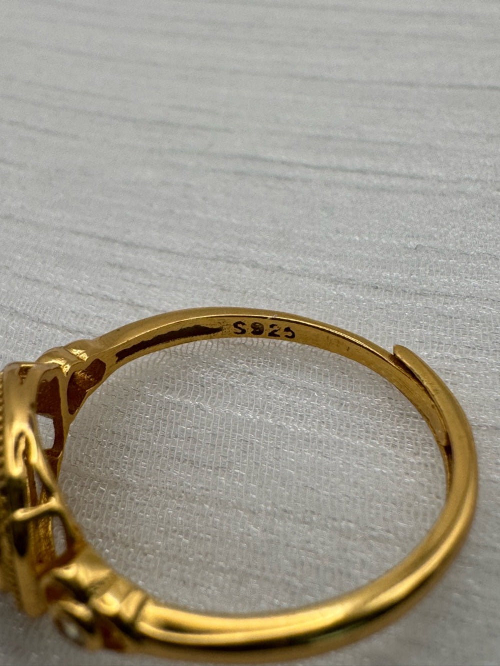 Jade Dangle Ring (S925)
