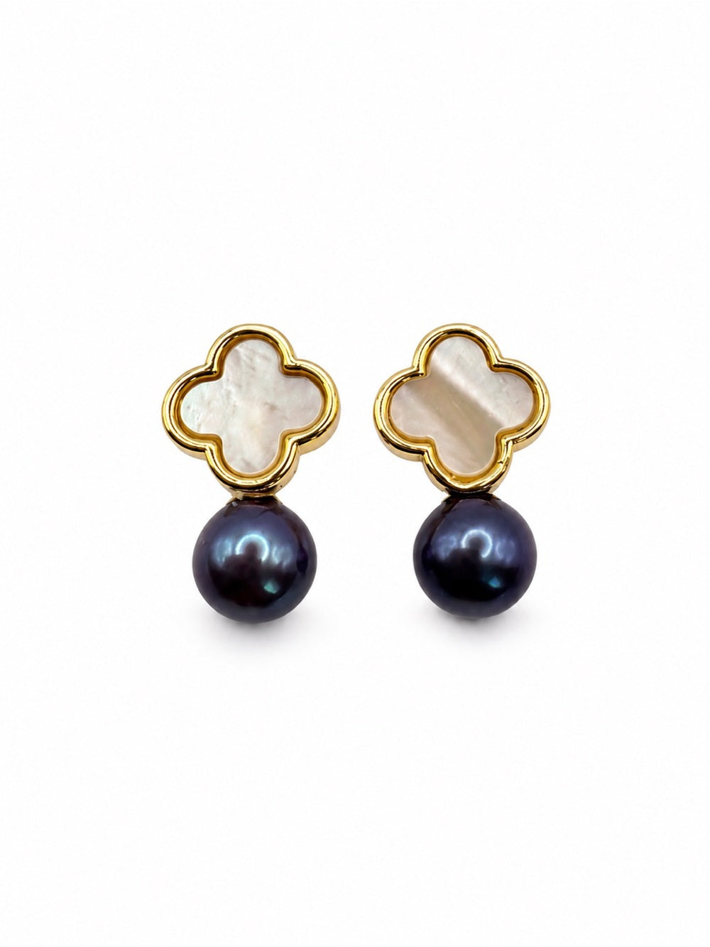 Midnight Clover Pearl Earrings