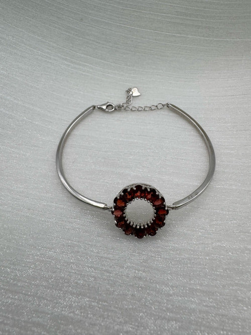 #B43 Garnet Halo Bracelet (S925)