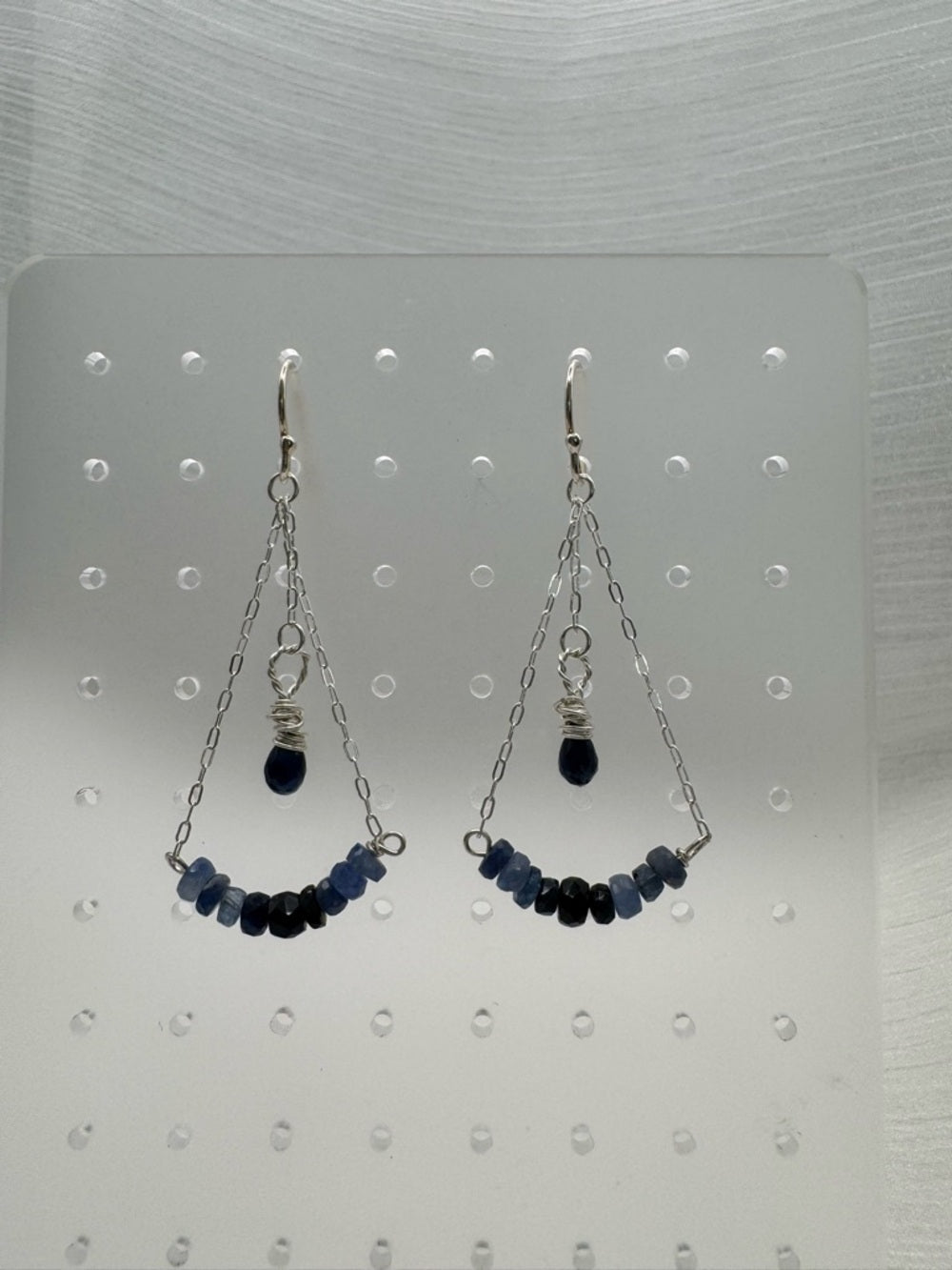 HK0030 Sapphire Chandelier Swing Earrings (S925)