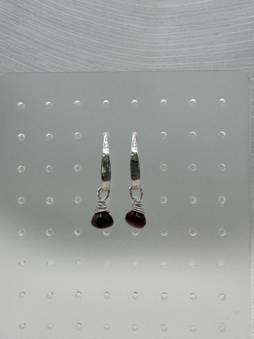 HK0094 Tourmaline Hammered Hook Earrings (S925)