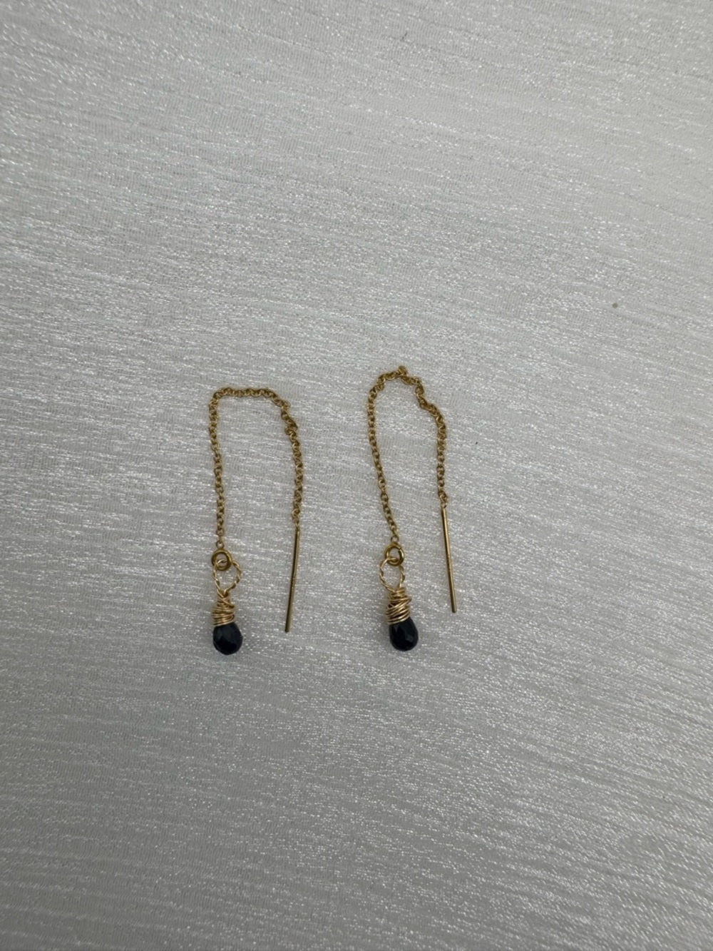 TH0020 Sapphire Gold Threaders